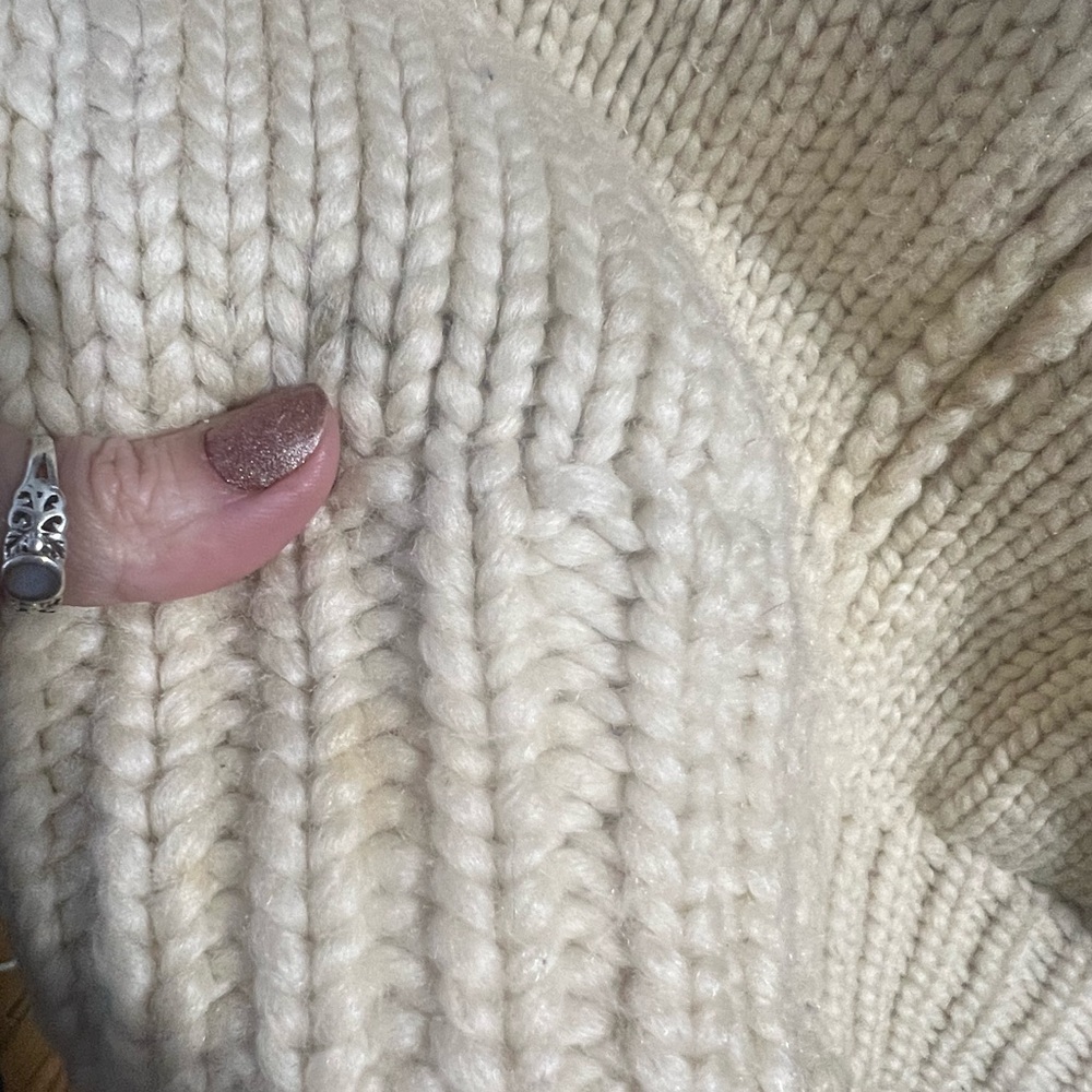 25. TUAK 100% Wool Sweater!! Beautiful piece with some flaws please look at pics - Picture 7 of 10